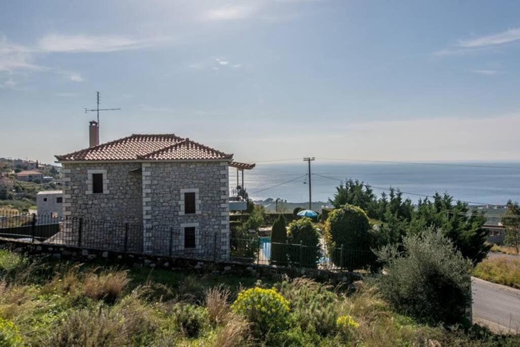 Kelly'S Villa In Stoupa Neokhorion  المظهر الخارجي الصورة
